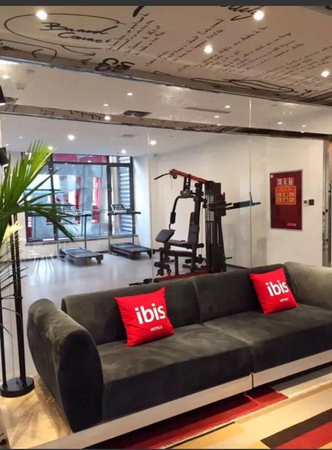 Ibis Chengdu Sm Square Hotel Eksteriør billede